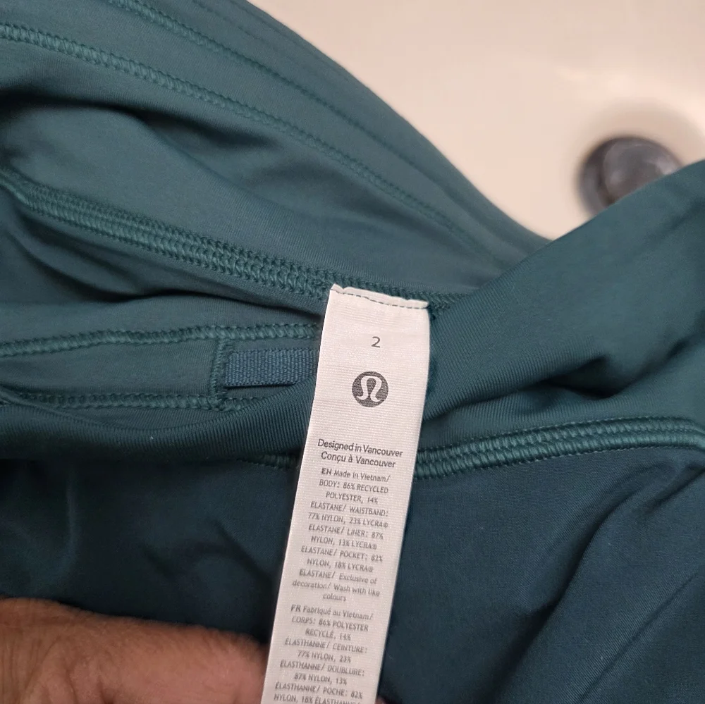 Lululemon Tank Top and Skort Set - Picture 8 of 9